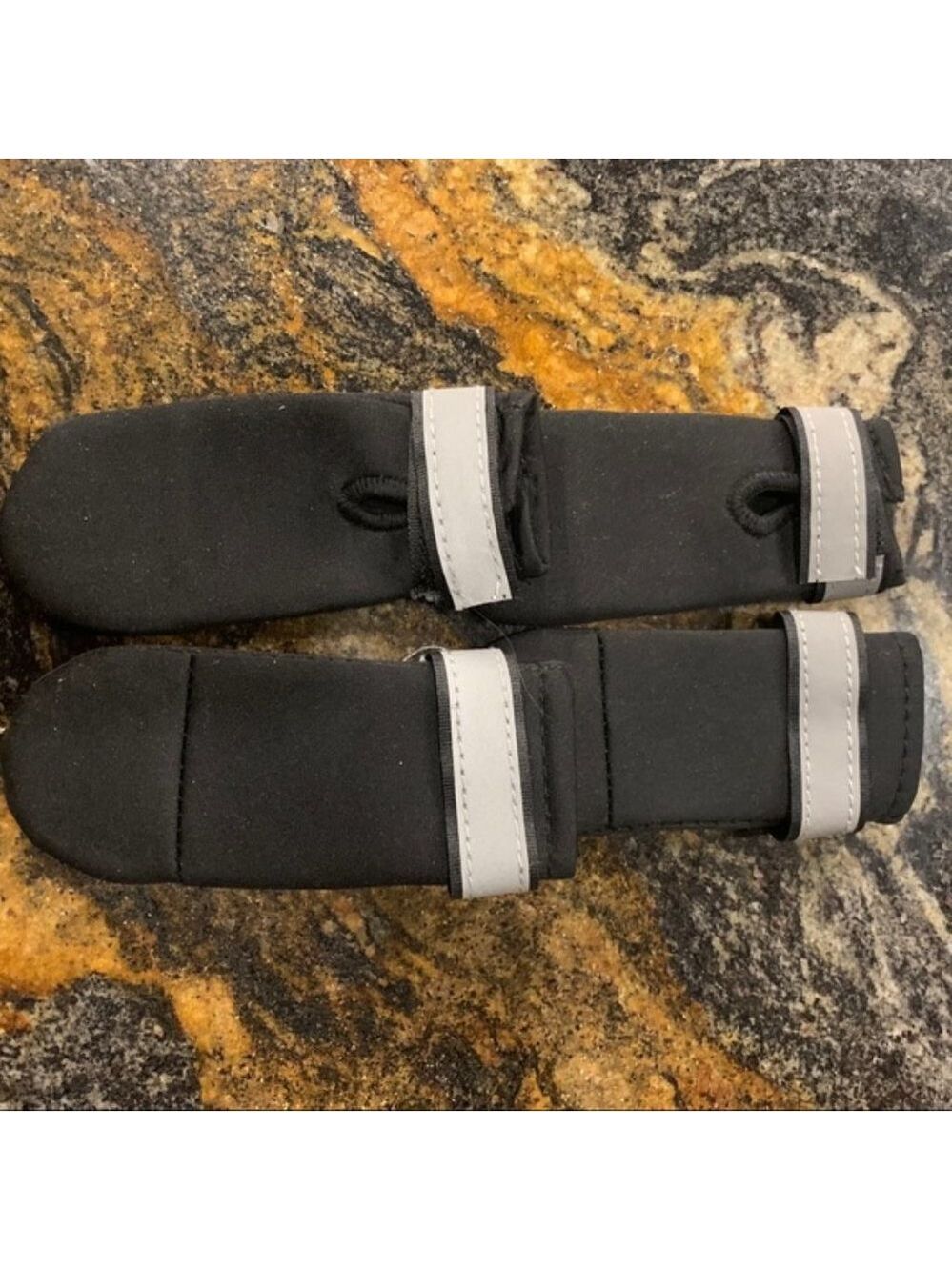 𝅺DOG black Velcro boots